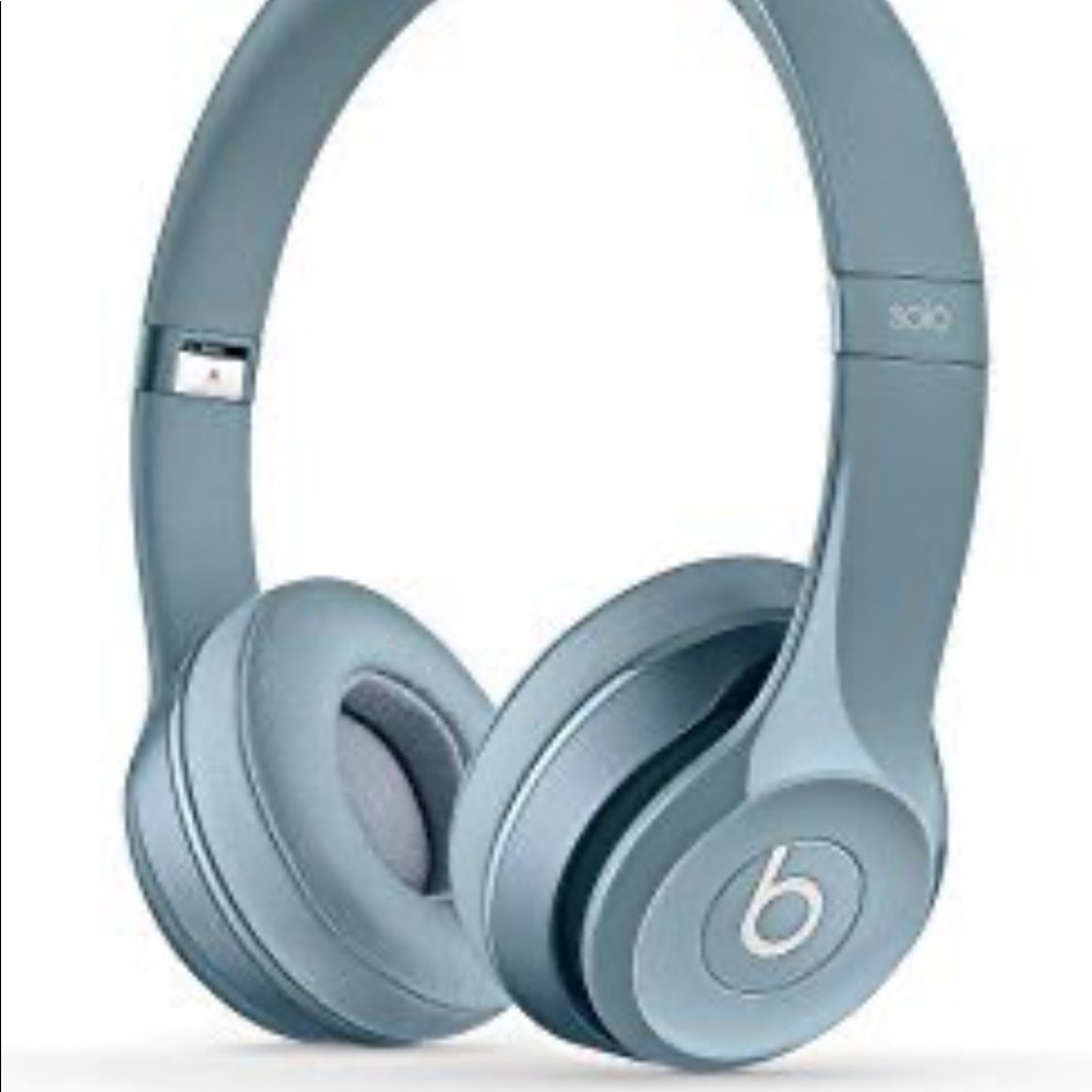 Beats solo 2  headphones with wire gloss grey (blueish grey)